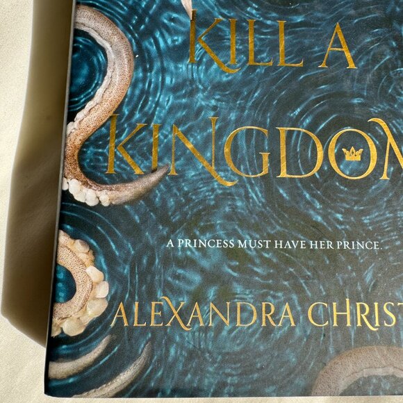 EUC, To Kill a Kingdom, Fantasy Book by Alexandra Christo - Picture 3 of 11